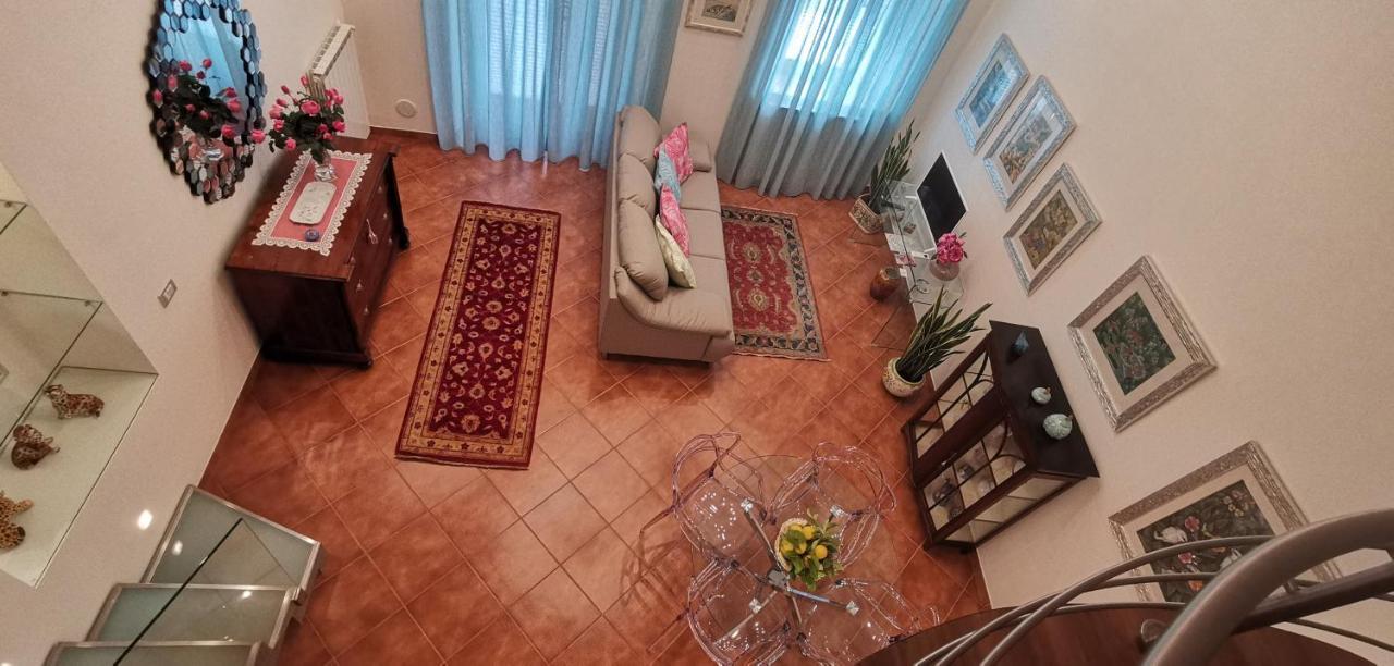 Luxury Apartment Carmen N 2 Centro Storico Di Taormina Eksteriør bilde